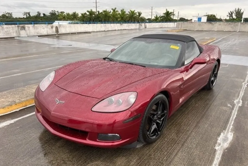2006 Chevrolet Corvette Base photo 1