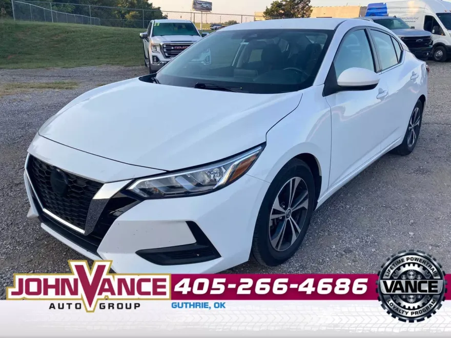 2022 Nissan Sentra SV photo 1