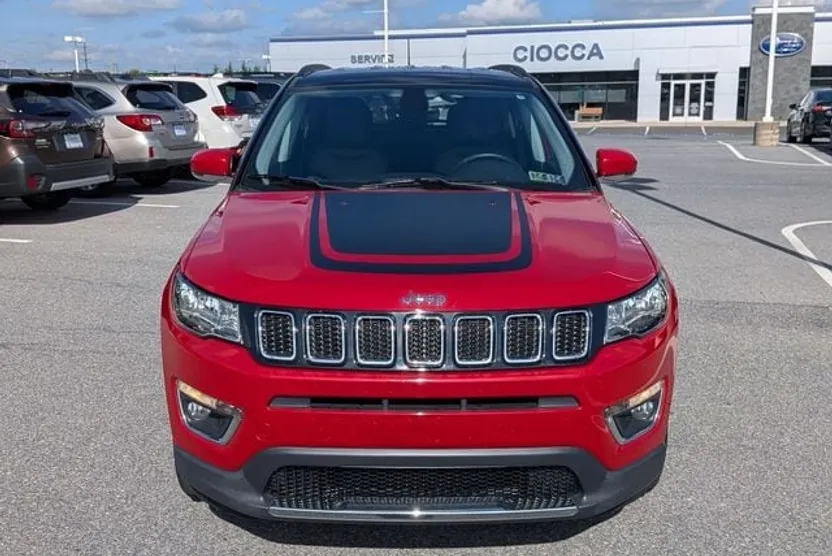 2018 Jeep Compass Limited photo 1