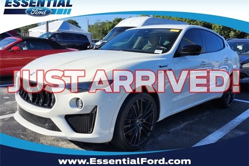 2022 Maserati Levante Modena photo 1