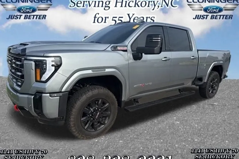 2025 Gmc Sierra HD AT4 photo 1