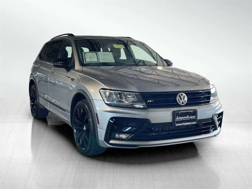 2021 Volkswagen Tiguan SE R-Line Black photo 1