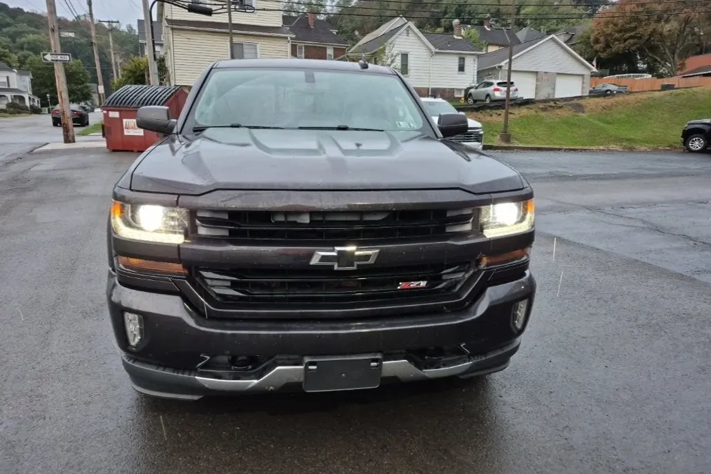 2016 Chevrolet Silverado 1500 LT photo 1