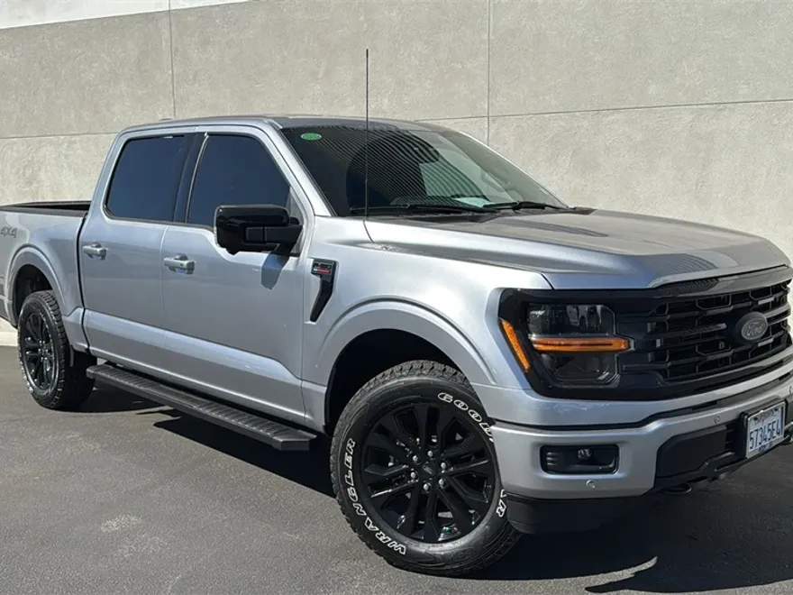 2025 Ford F-150 XLT photo 1
