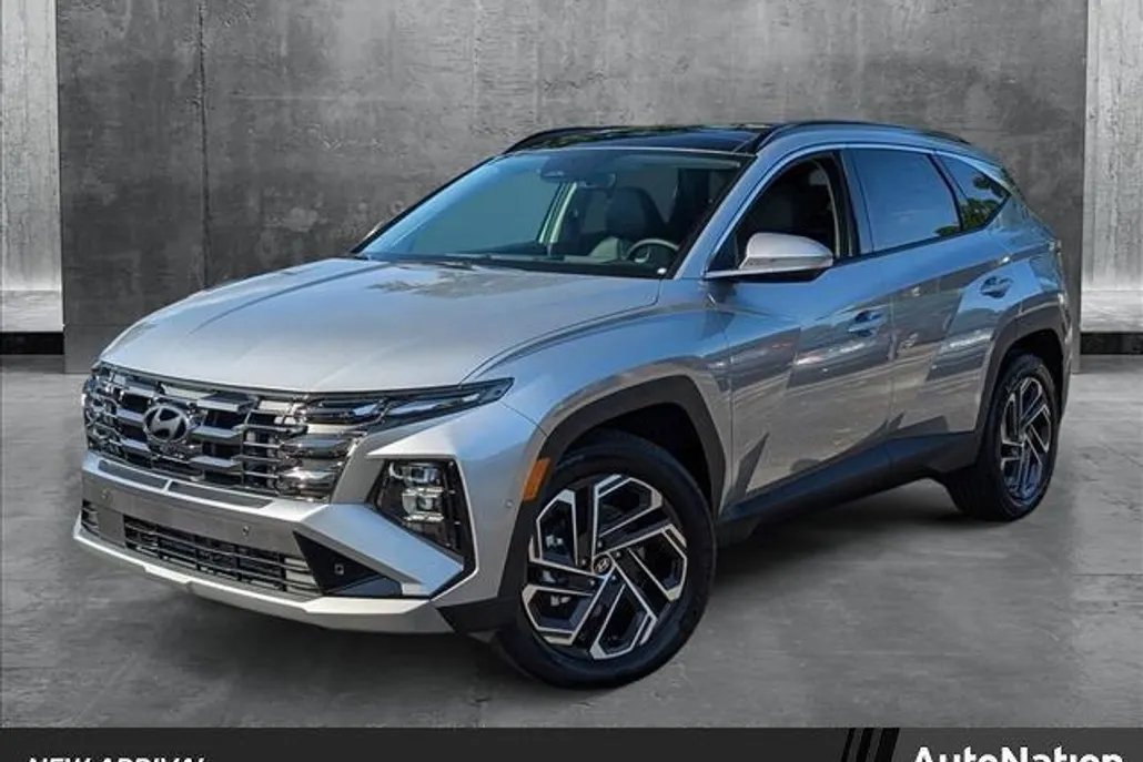 2025 Hyundai Tucson Hybrid Limited photo 1