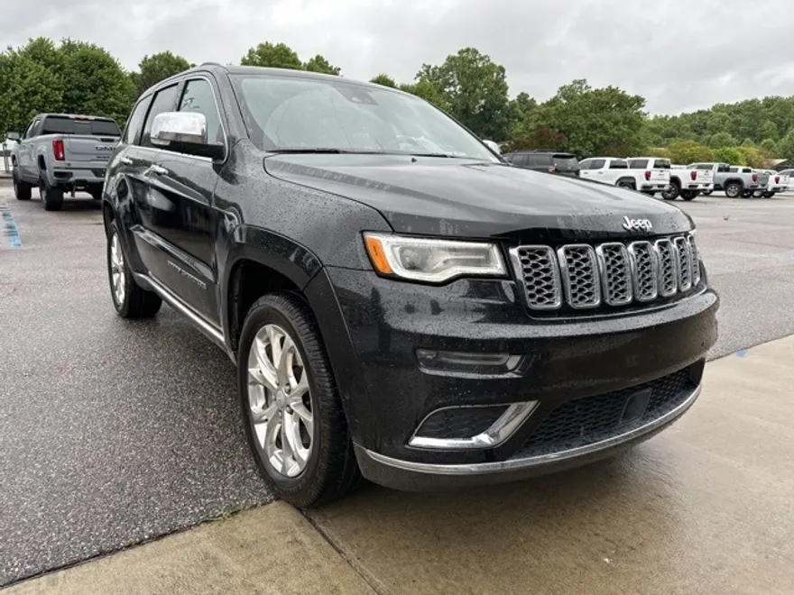 2019 Jeep Grand Cherokee Summit photo 1