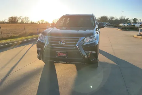 2017 Lexus GX 460 photo 3