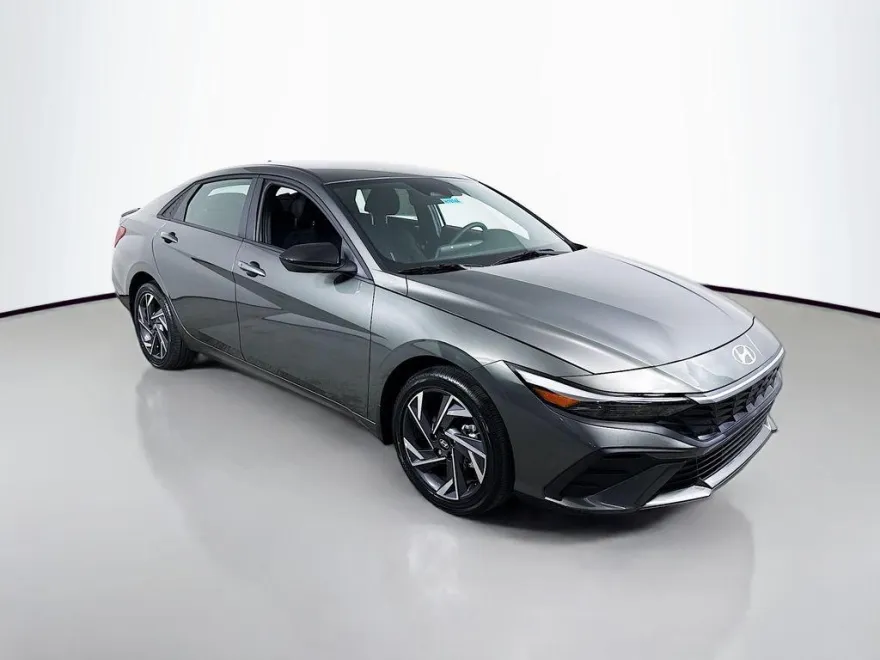 2025 Hyundai Elantra Hybrid SEL Sport photo 1