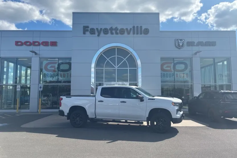 2025 Chevrolet Silverado 1500 LT Trail Boss photo 1