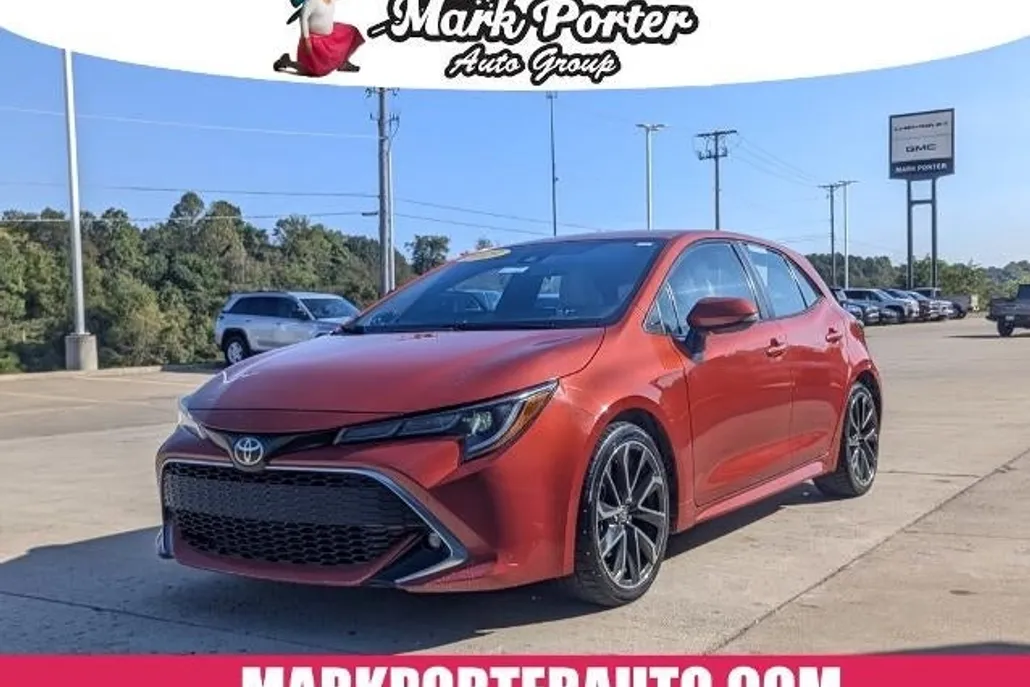 2019 Toyota Corolla XSE photo 1