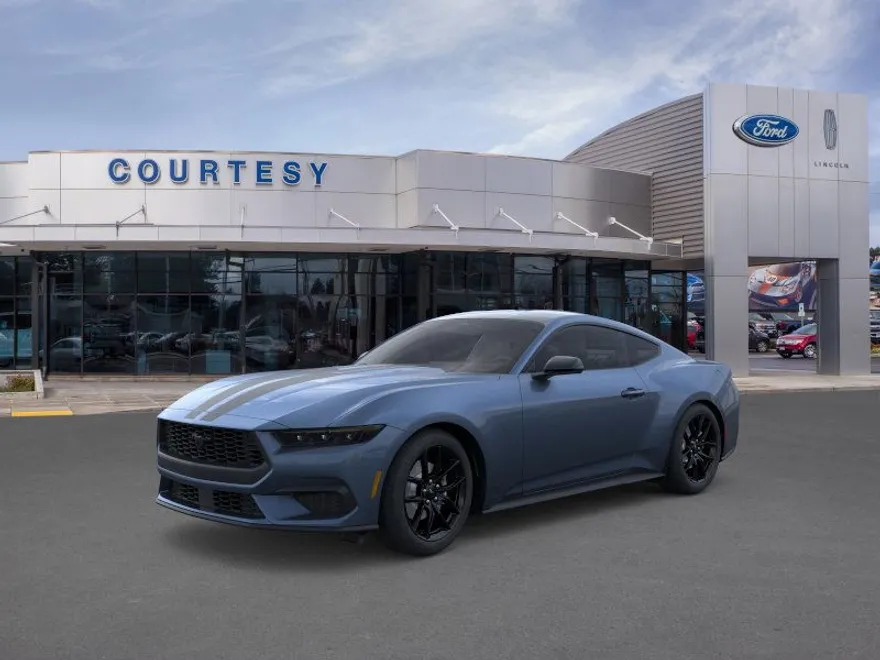 2025 Ford Mustang EcoBoost photo 1