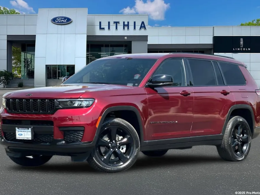2023 Jeep Grand Cherokee Altitude photo 1