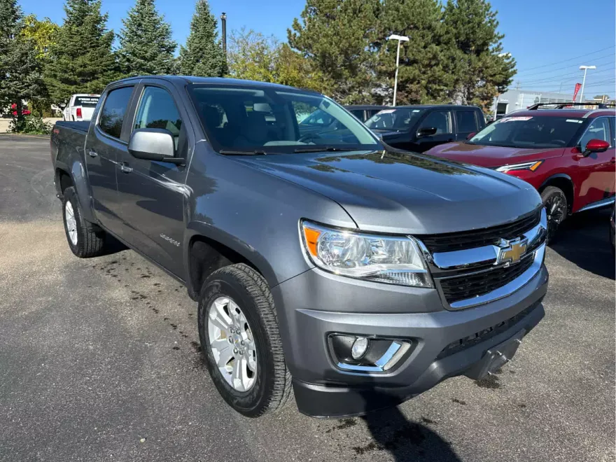 2018 Chevrolet Colorado LT photo 1