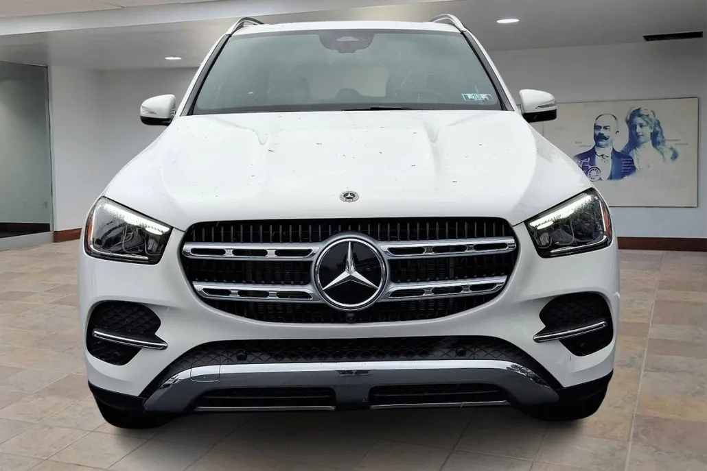 2025 Mercedes Benz GLE 450 4MATIC photo 1