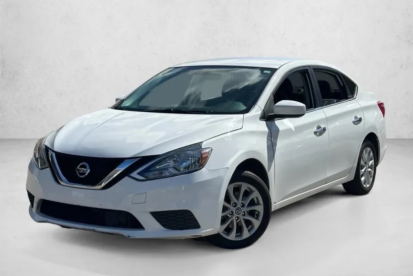 2019 Nissan Sentra SV photo 1