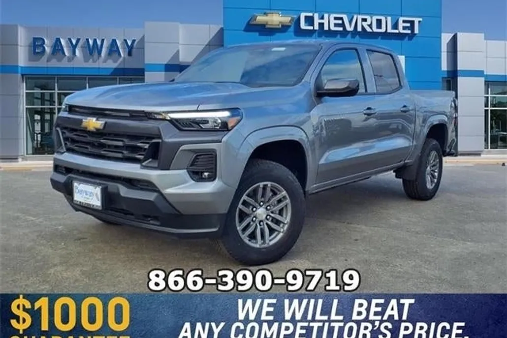 2025 Chevrolet Colorado Work Truck LT photo 1
