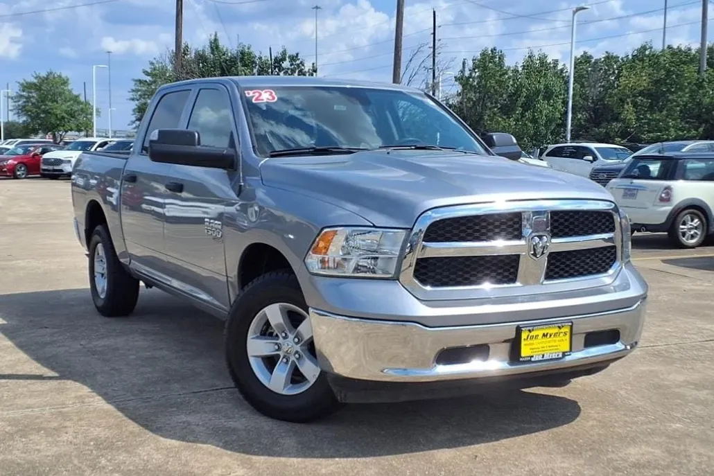 2023 Ram 1500 Classic SLT photo 1