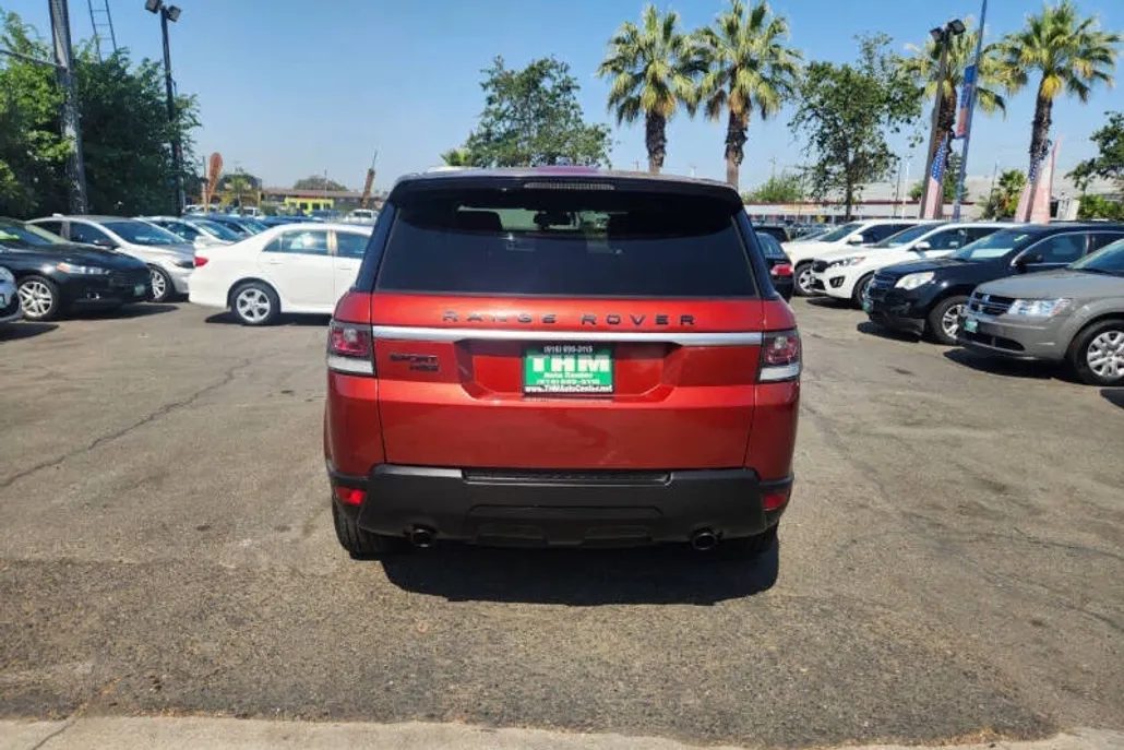 2014 Land Rover Range Rover Sport HSE photo 1