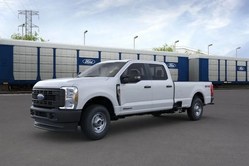 2025 Ford F-350 XL photo 1