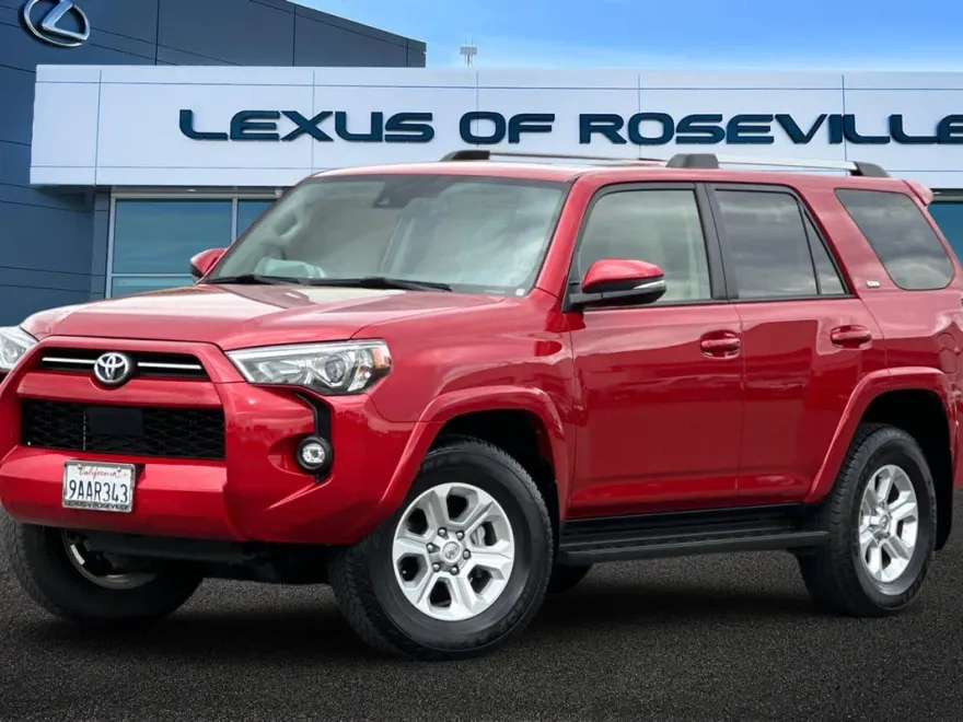 2022 Toyota 4Runner SR5 Premium photo 1