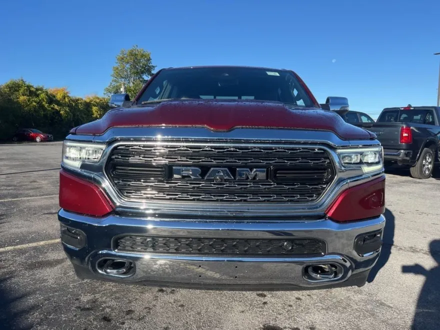 2023 Ram 1500 Limited photo 1