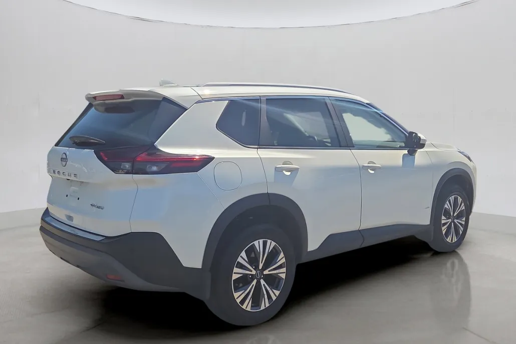 2023 Nissan Rogue AWD SV photo 1