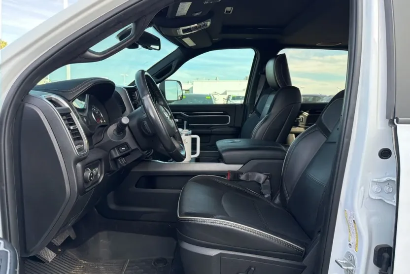 2021 Ram 2500 Laramie photo 1