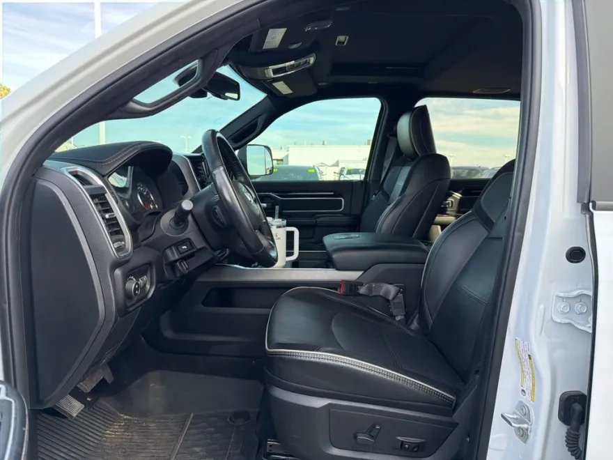 2021 Ram 2500 Laramie photo 1