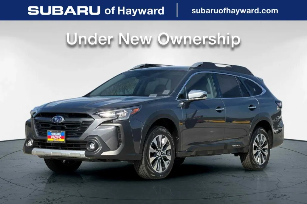 2025 Subaru Outback Touring XT photo 1