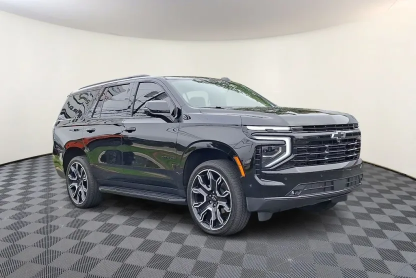 2025 Chevrolet Tahoe RST photo 1
