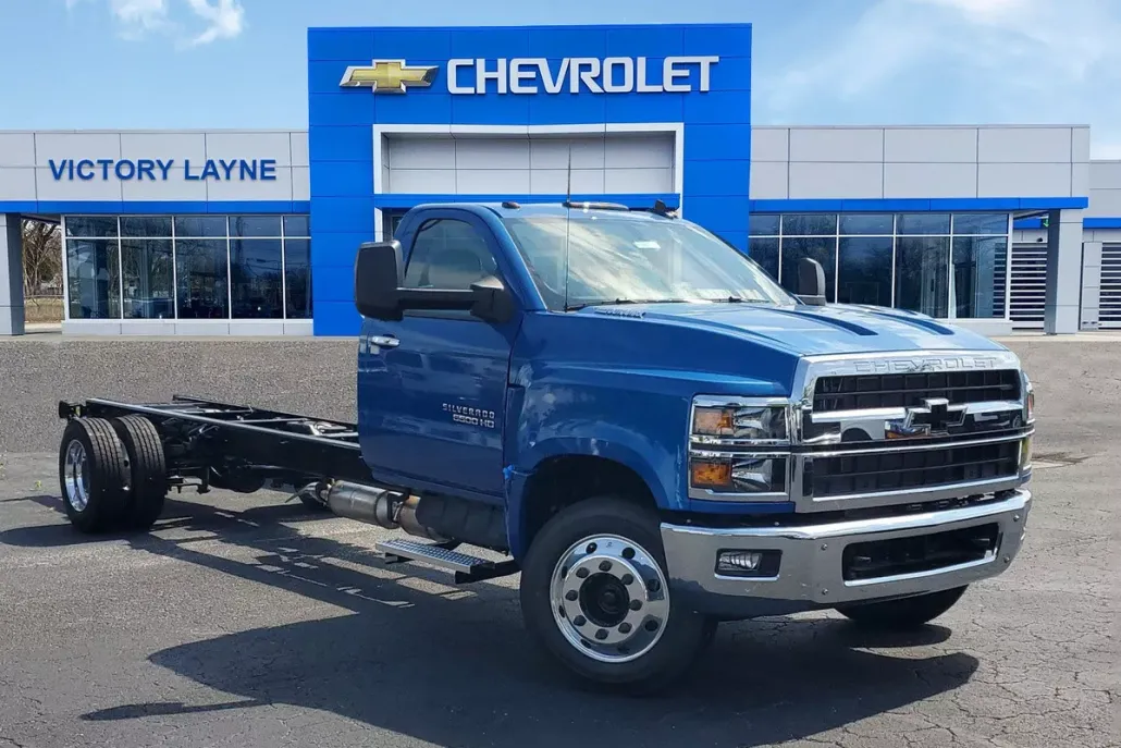 2024 Chevrolet Silverado 6500HD Work Truck photo 1