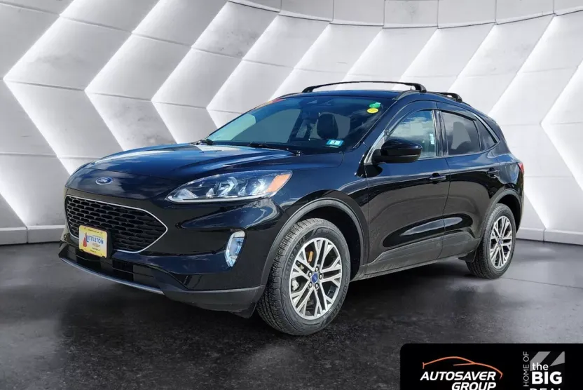 2022 Ford Escape SEL photo 1