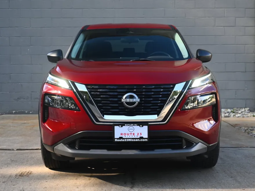 2023 Nissan Rogue S photo 1