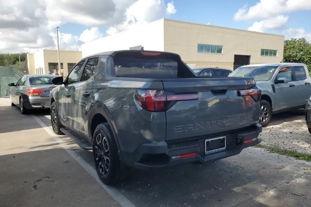 2023 Hyundai Santa Cruz SEL photo 1