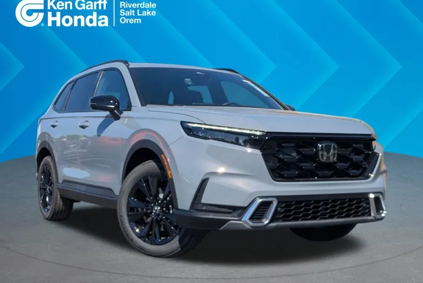 2026 Honda CR-V Sport Touring Hybrid photo 1
