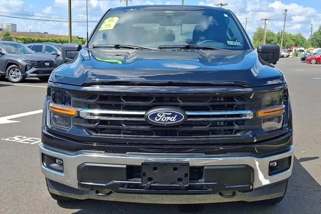 2024 Ford F-150 XLT photo 1