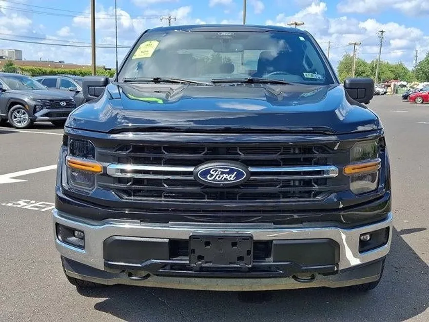 2024 Ford F-150 XLT photo 1
