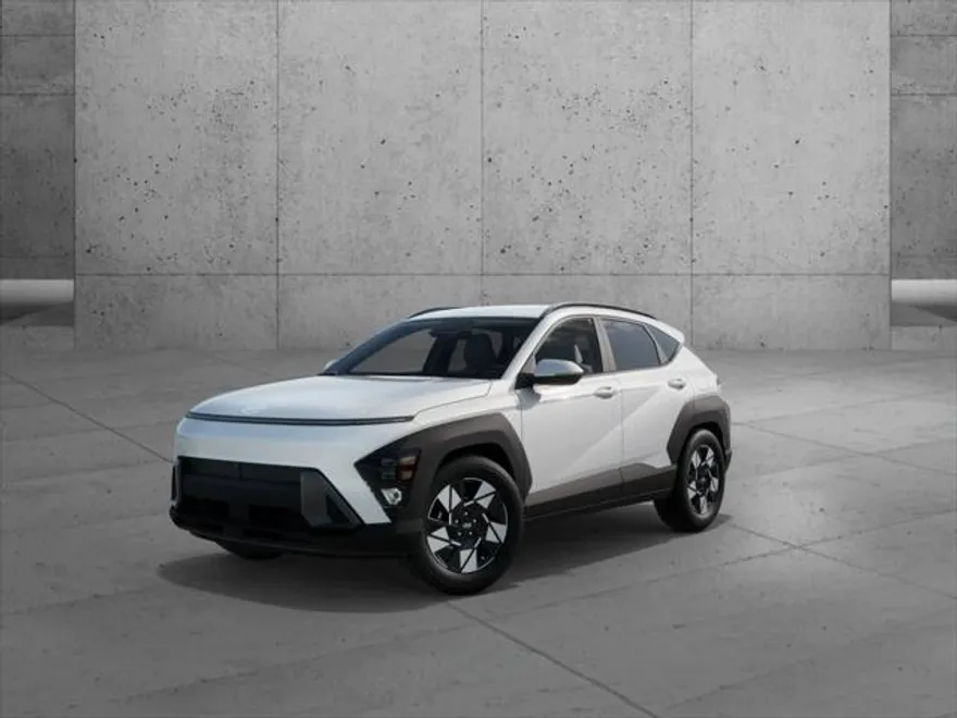2025 Hyundai Kona SEL photo 1