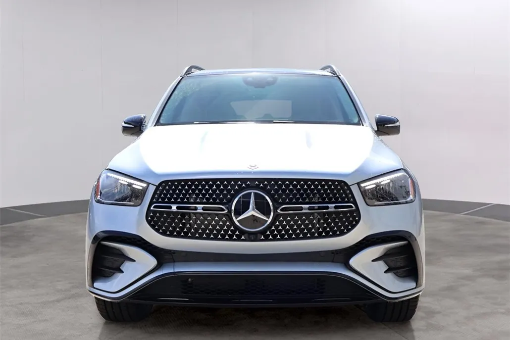 2025 Mercedes Benz GLE 350 4MATIC photo 1