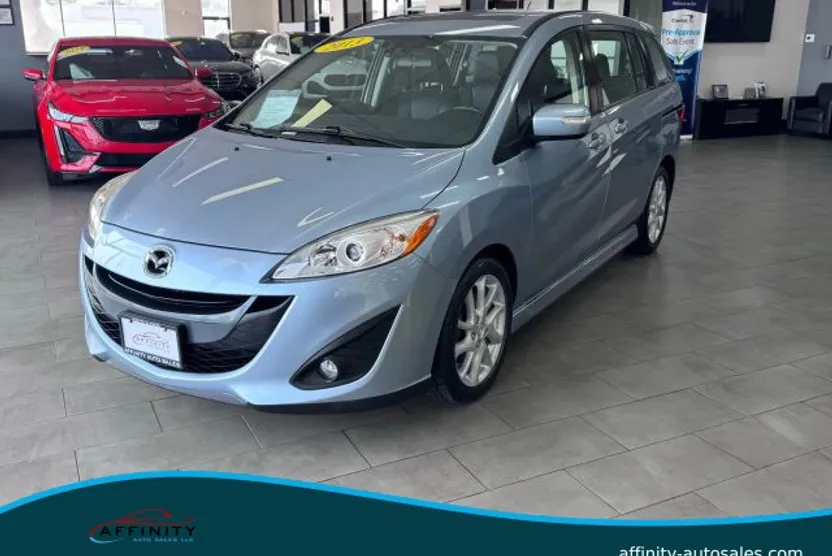 2013 Mazda Mazda5 Grand Touring photo 1