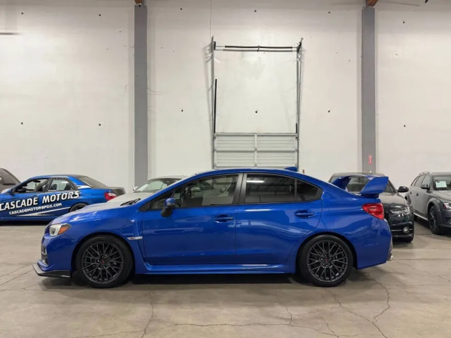 2016 Subaru WRX STI photo 1
