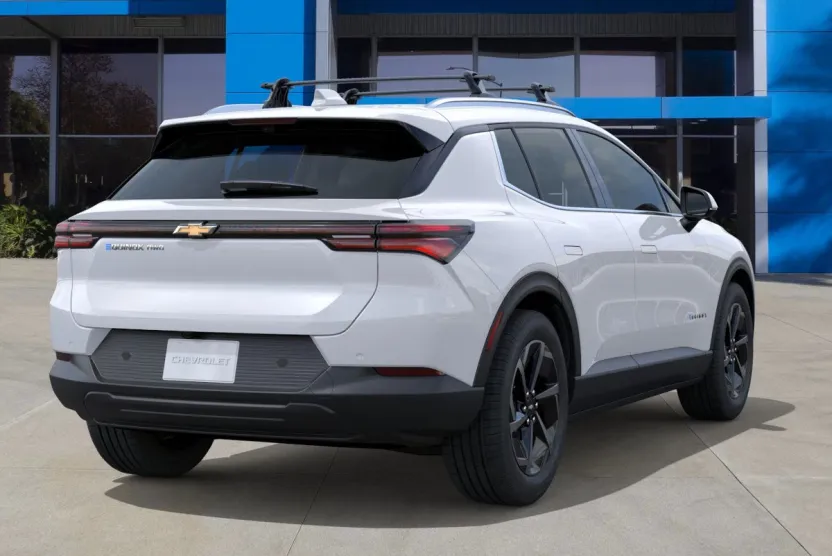 2026 Chevrolet Equinox EV 1LT photo 1
