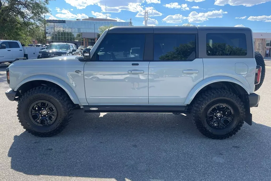 2021 Ford Bronco Wildtrak photo 1