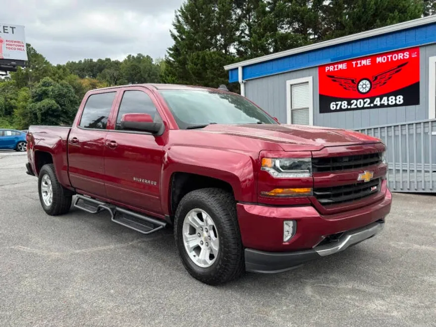 2017 Chevrolet Silverado 1500 LT Z71 photo 1