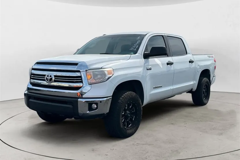 2017 Toyota Tundra SR5 TRD Pro photo 1