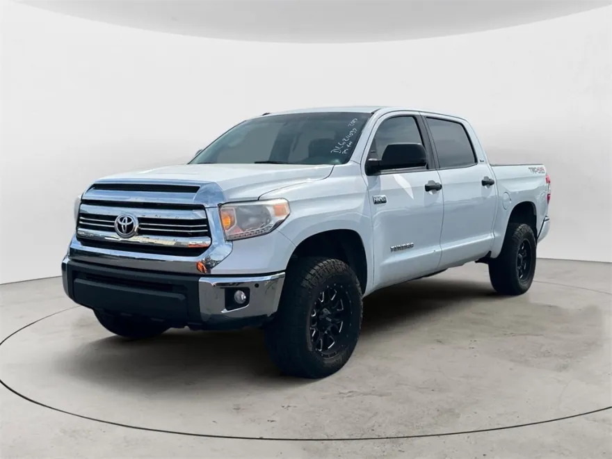 2017 Toyota Tundra SR5 TRD Pro photo 1
