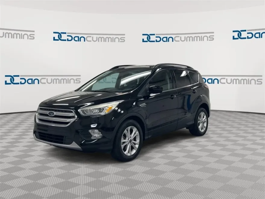 2018 Ford Escape SEL photo 1