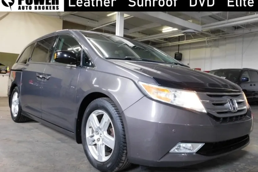 2012 Honda Odyssey Touring Elite photo 1