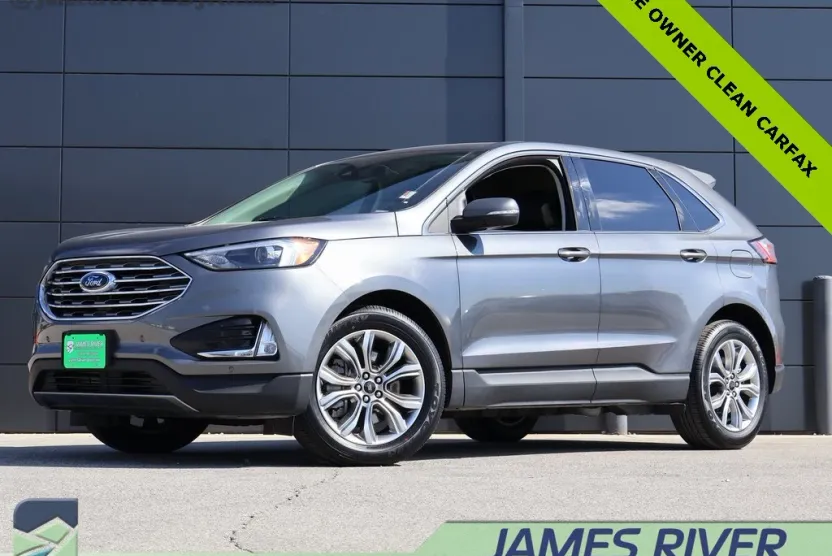 2024 Ford Edge Titanium photo 1