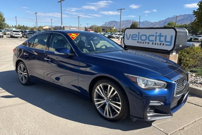 2018 Infiniti Q50 Sport photo 1